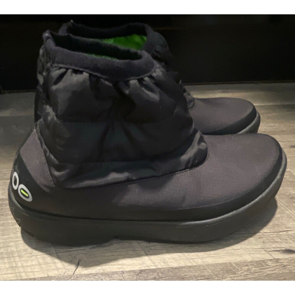 OOFOS OOmg Recovery Bootie Black Quilted Nylon Puffer Shoes Women's Size 7